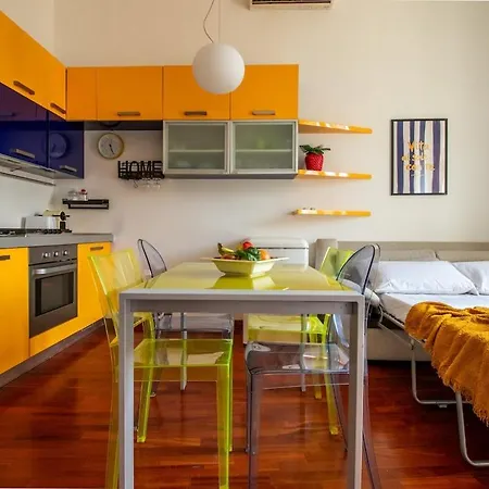Station 5 Min - Double Bed Caiazzo 4 Guests Wifi Апартаменты Милан